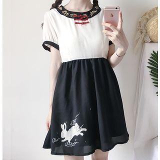 Embroidered Frog-button Short-sleeve A-line Dress