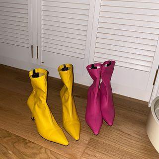 Vivid Pointy Flared-heel Ankle Boots