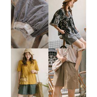 Contrast-band Linen Blend Shorts