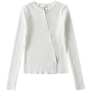 Asymmetrical Zip-up Knit Top