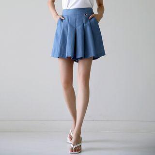 D-ring Accent Pleat Skort