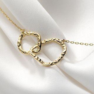 925 Sterling Silver Irregular Interlocking Hoop Pendant Necklace