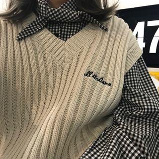 Embroidered Letter Knit Vest