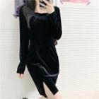 Square-neck Velvet Side-slit Dress