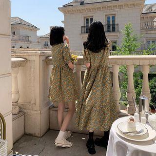 Floral Short-sleeve Square-neck A-line Dress