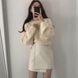Plain Sweater / Asymmetrical A-line Faux Leather Skirt / Set