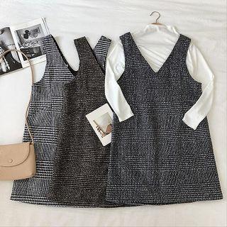 Color-block Plaid V-neck Dress