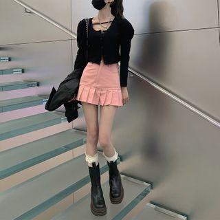U-neck Puff-sleeve Cropped Top + Pleated Mini Skirt