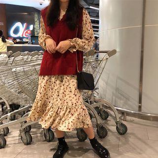 Floral Print Long-sleeve Midi Dress / V-neck Knit Vest