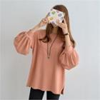 Balloon-sleeve Loose-fit T-shirt