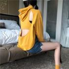 Cut-out Back Hoodie