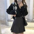 V-neck Color-block Button-up Cardigan Black - One Size