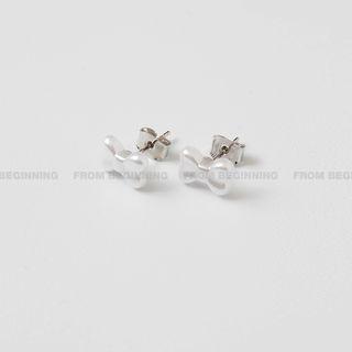Pearly Ribbon Ear Studs Ivory - One Size