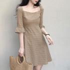Plaid Square-neck Short-sleeve Dress