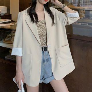Plain Blazer / Floral Print Crinkle Camisole Top