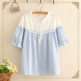Lace Panel Striped Short Sleeve Blouse