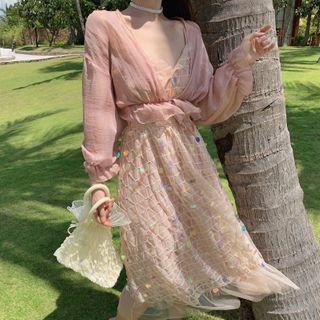 Set: Long-sleeve Cropped Blouse + Spaghetti Strap Sequined A-line Dress