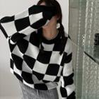 Round-neck Plaid Two Tone Oversize Sweater Black & White - One Size