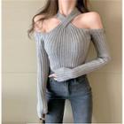 Long-sleeve Slim-fit Halter Knit Top