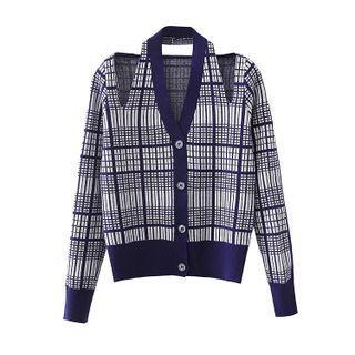 Long-sleeve Cutout Plaid Knit Top