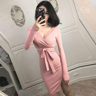 Long Sleeve Tie-waist Slit-side Dress