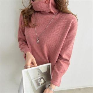 Buttoned Funnel-neck Pullover