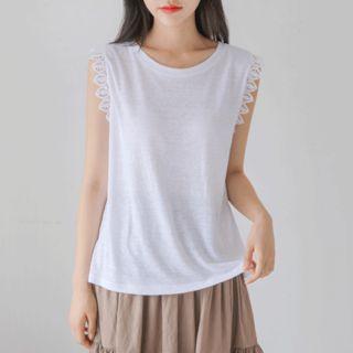 Lace-trim Sleeveless Linen Top