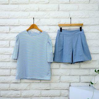 Set: Stripe T-shirt + Pintuck Shorts