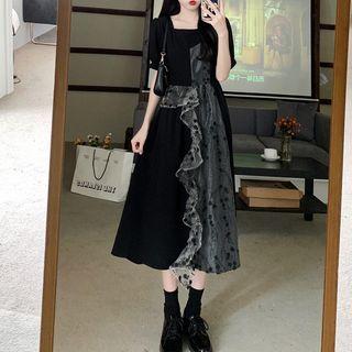 Short-sleeve Square-neck Lace Flower Trim Panel Dress