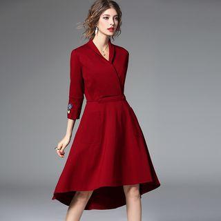 3/4-sleeve Applique Dip-back Dress