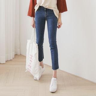 Hidden Band-waist Straight-cut Jeans