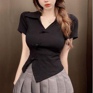 Short-sleeve Asymmetrical Frog-button Top