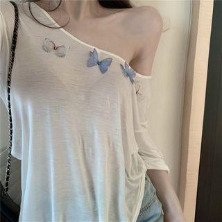 Butterfly Accent Short-sleeve Slit T-shirt White - One Size