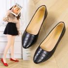 Croc Grain Flats