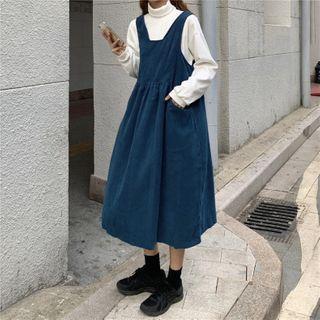 High-neck Plain Top / Square-neck Pocket Jumper Skirt