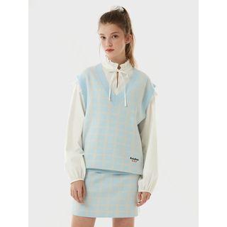 V-neck Embroidered Checked Knit Vest Light Blue - One Size