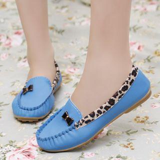 Leopard Print Panel Bow Loafers