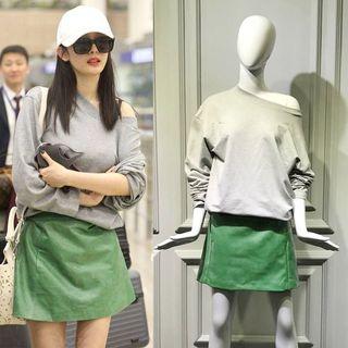 Pullover / Faux-leather Skirt