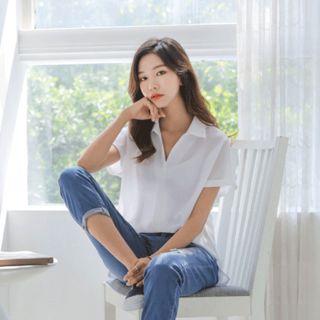 Half-placket Dip-back Chiffon Shirt