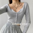 Deep V-neck Button-down Crop T-shirt