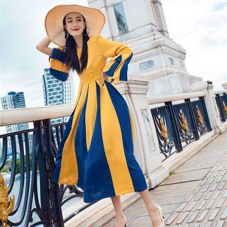 Long-sleeve Two-tone Midi A-line Pleated Dress