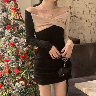 Off-shoulder Knotted Drawstring Bodycon Dress Black & Off-white - One Size