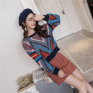 Cropped Printed Sweater