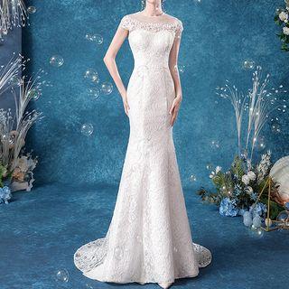 Lace Embroidered Sheath Wedding Gown
