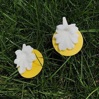 Acrylic Flower & Disc Earring