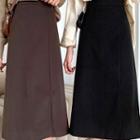 High-waist Slit A-line Semi-body Midi Skirt