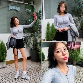 Half-placket Ribbed T-shirt