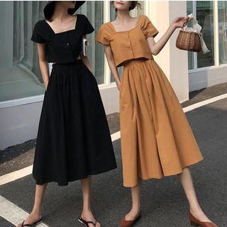 Set : Square-neck Short-sleeve Cropped T-shirt / High-waist A-line Skirt