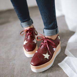 Star-accent Wedge Pumps