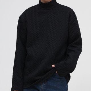 Long-sleeve Mock-neck Half-zip T-shirt